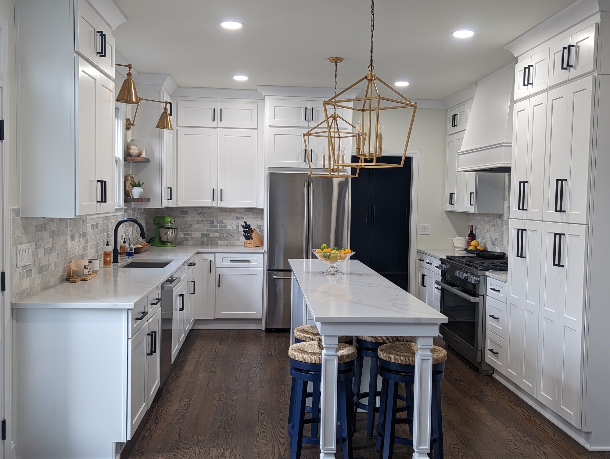 PXL_20221122_211450664.PORTRAIT PXL_20221122_211450664.PORTRAIT